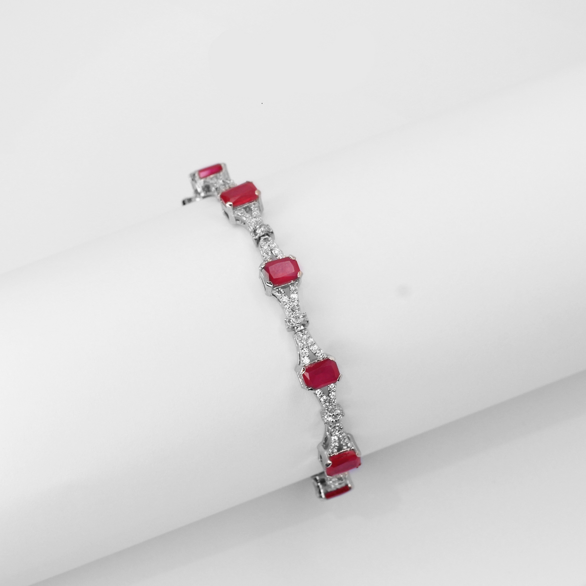 Scarlet Glow White & Red Zircon Bracelet