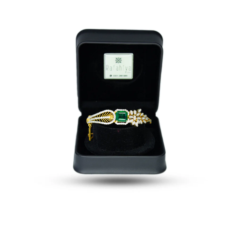 Exquisite Gold & Diamond Bracelet with Emerald Stone