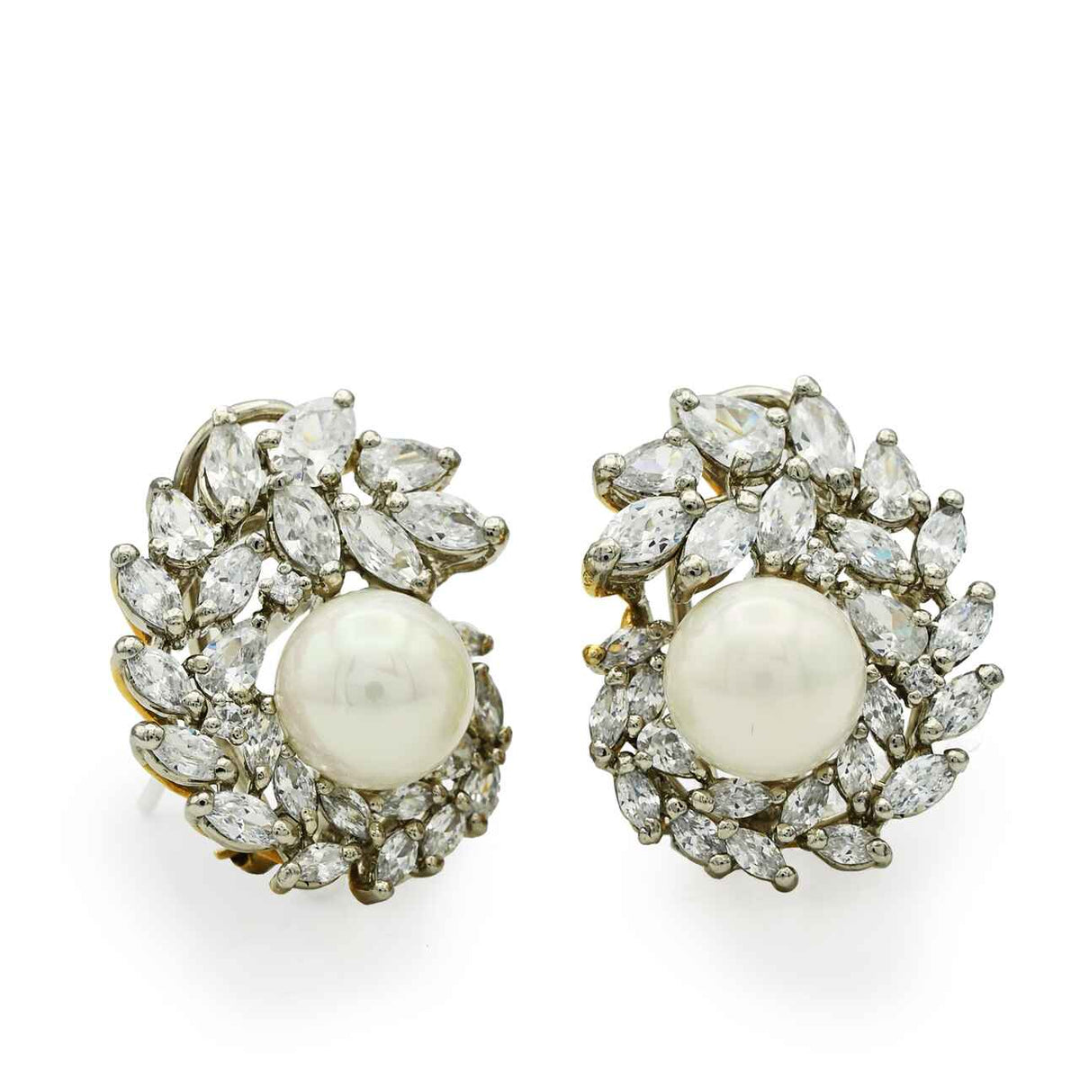 Dazzling Earrings With Zircons and Pearls in 925 Silver With Rhodium Plating