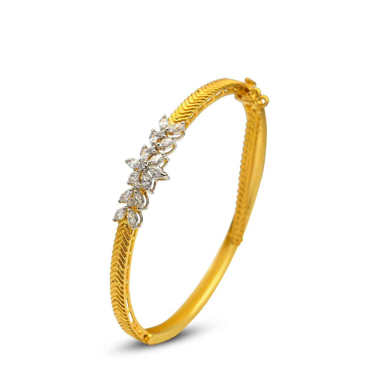 Dazzling diamond style bracelet with zircons in 925 Silver with Gold plating