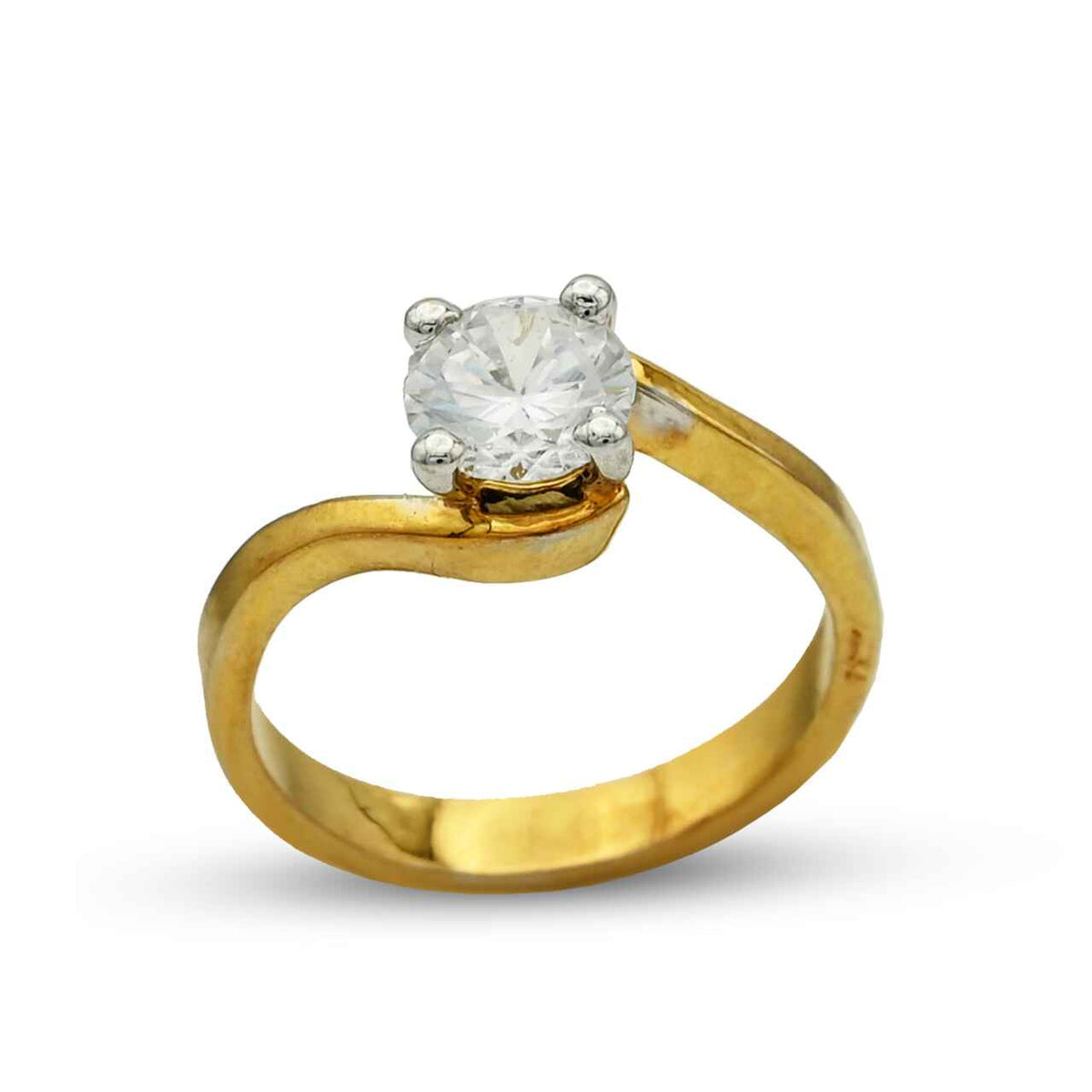 Dazzling Ring With Zircons in 925 Silver With Gold Plating