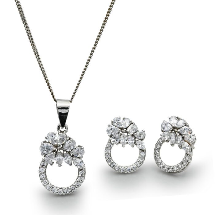 Rhodium Plated diamond style Pendant set with Zircon