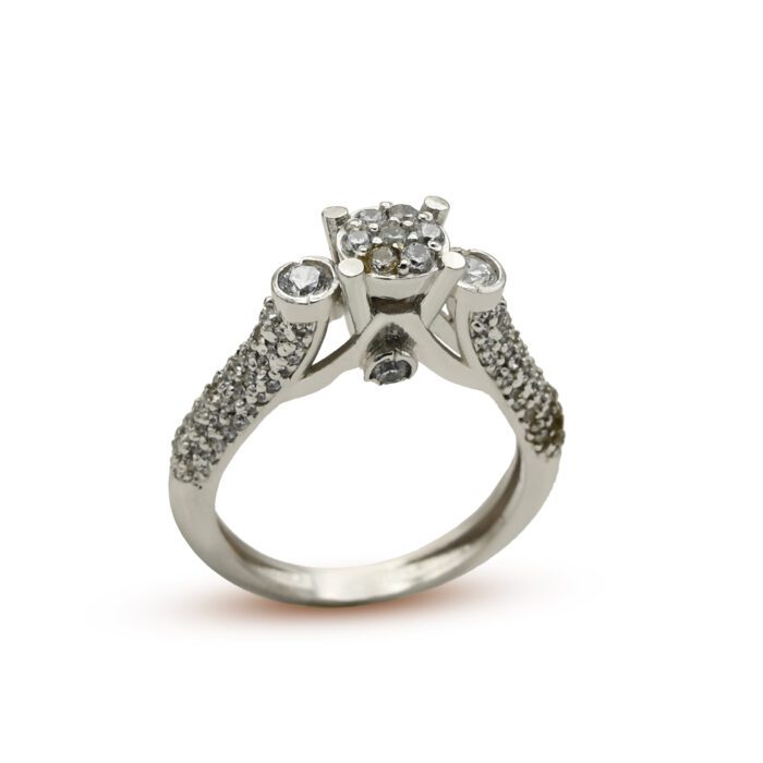 Elegant Diamond-Style Zircon Ring in 925 Sterling Silver