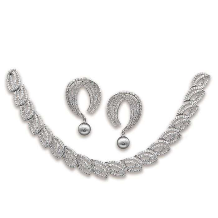 Rhodium plated diamond style set with zircon