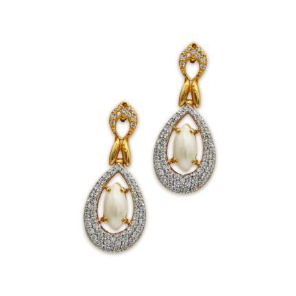 Dazzling Earrings with White Zircons & Pearls in 925 Silver with Gold plating