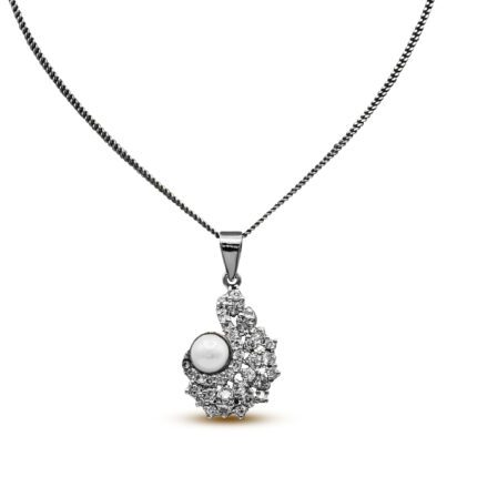 Dazzling pendant With White Zircons & Pearls in 925 Silver With Rhodium Plating