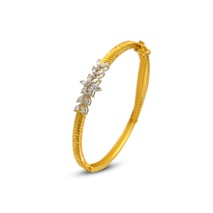 Dazzling diamond style bracelet with zircons in 925 Silver with Gold plating